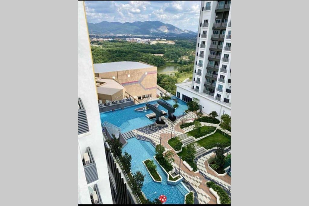 盛婷民宿A S&THOMEZ 2Bedrooms MesaMall WIFI KLIA USIM MIU INTI NU 汝来 外观 照片