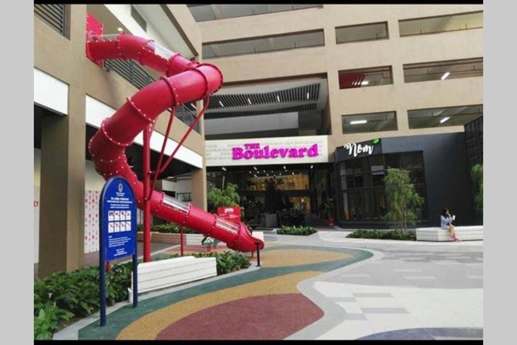 盛婷民宿A S&THOMEZ 2Bedrooms MesaMall WIFI KLIA USIM MIU INTI NU 汝来 外观 照片